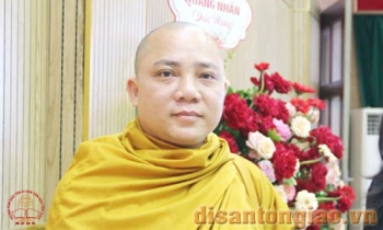 dai-danh-y-thien-su-tue-tinh-mot-cuoc-doi-hoang-phap-mang-lai-gia-tri-tinh-than-trong-doi-song-thuc-tai-kien-truc-cho-nen-y-hoc-co-truyen-viet-nam.html